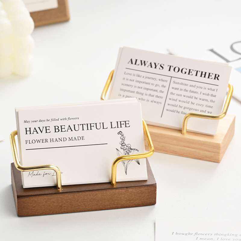 Wooden Business Card Holder Me - Desk Name Plate recension och pris