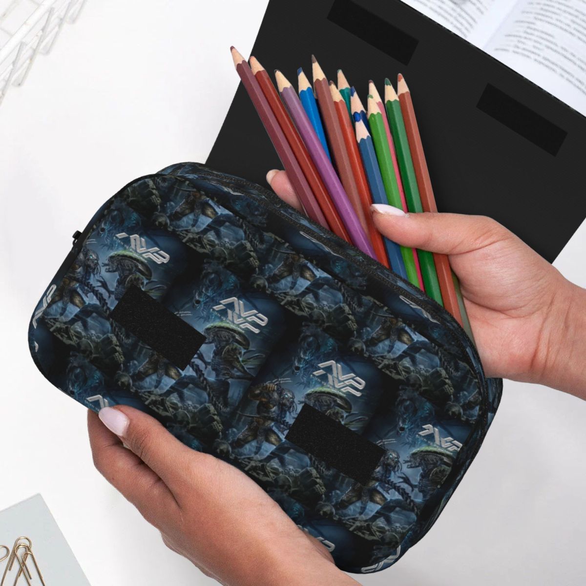 Alien Vs Predator Game Pencil  - Office Supply Vs Stationery recension och pris