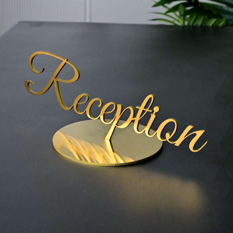 Desktop 3D Lettering Logo Stan - Desk Name Plate recension och pris