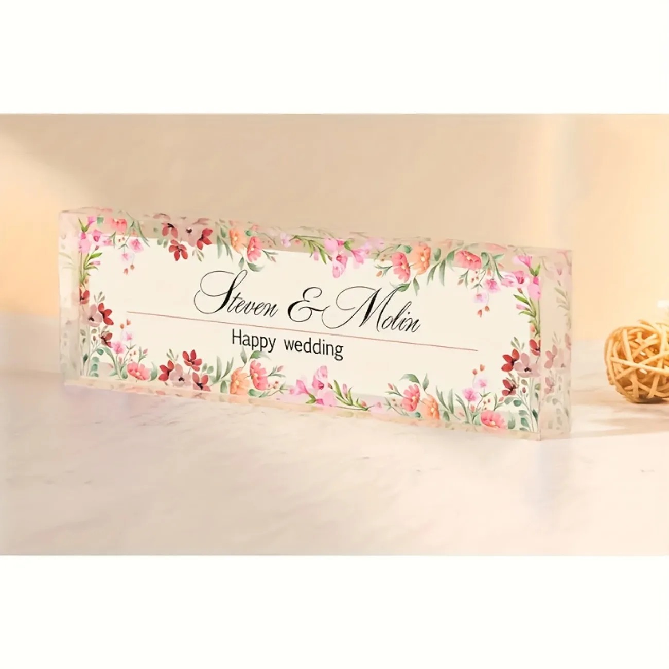Customizable 2D Acrylic Desk N - Desk Name Plate recension och pris